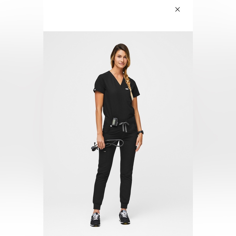 COPY - Figs Catrina Scrub top and  Jogger pants  Set Xs